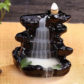 Thác khói trầm hương 