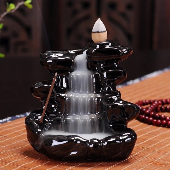 Thác khói trầm hương 